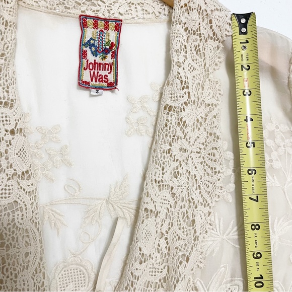 Johnny Was Ivory Cream Crochet Lace Tie Front Kimono Topper - Picture 12 of 15